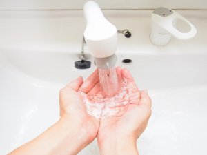 ヒートショックプロテイン（ＨＳＰ）の洗顔方法